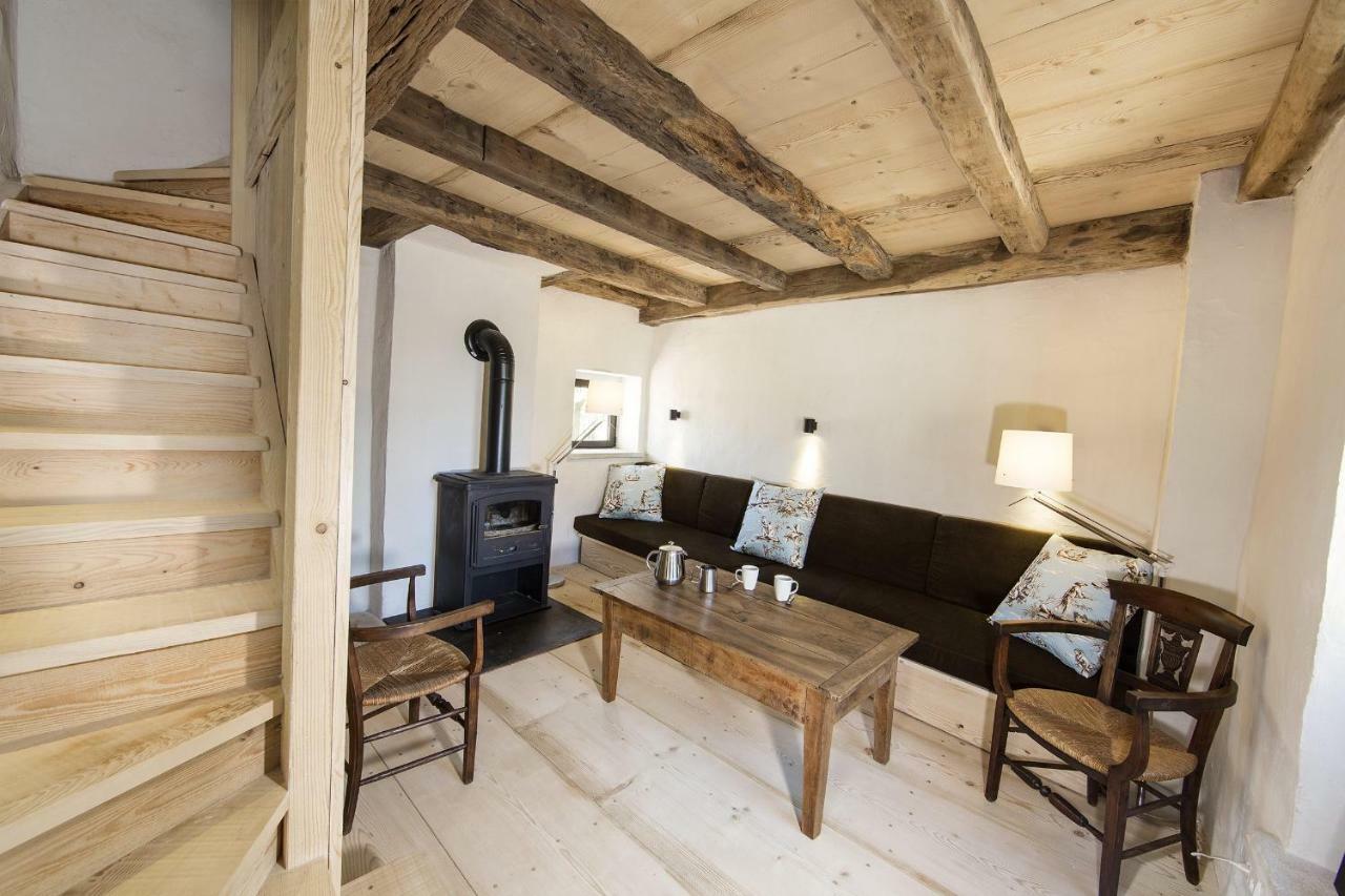Отель Chateau De Marigna Экстерьер фото